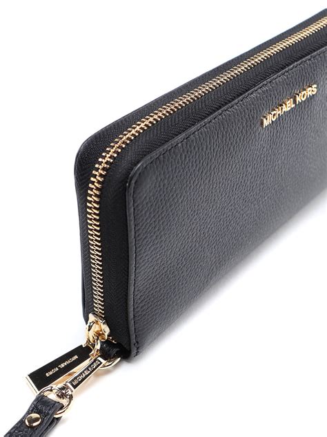 michael kors jet set md slim wallet|Jet Set Small Logo Wallet .